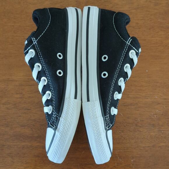 Converse low top black Big kids  size 1 - Picture 7 of 8